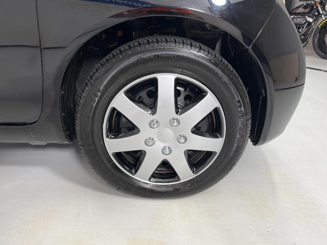 Photo '9' of Nissan March