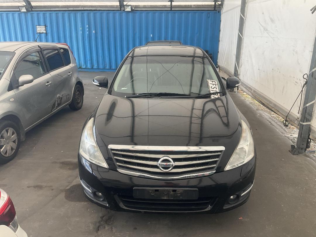 Photo '5' of Nissan Maxima 350L