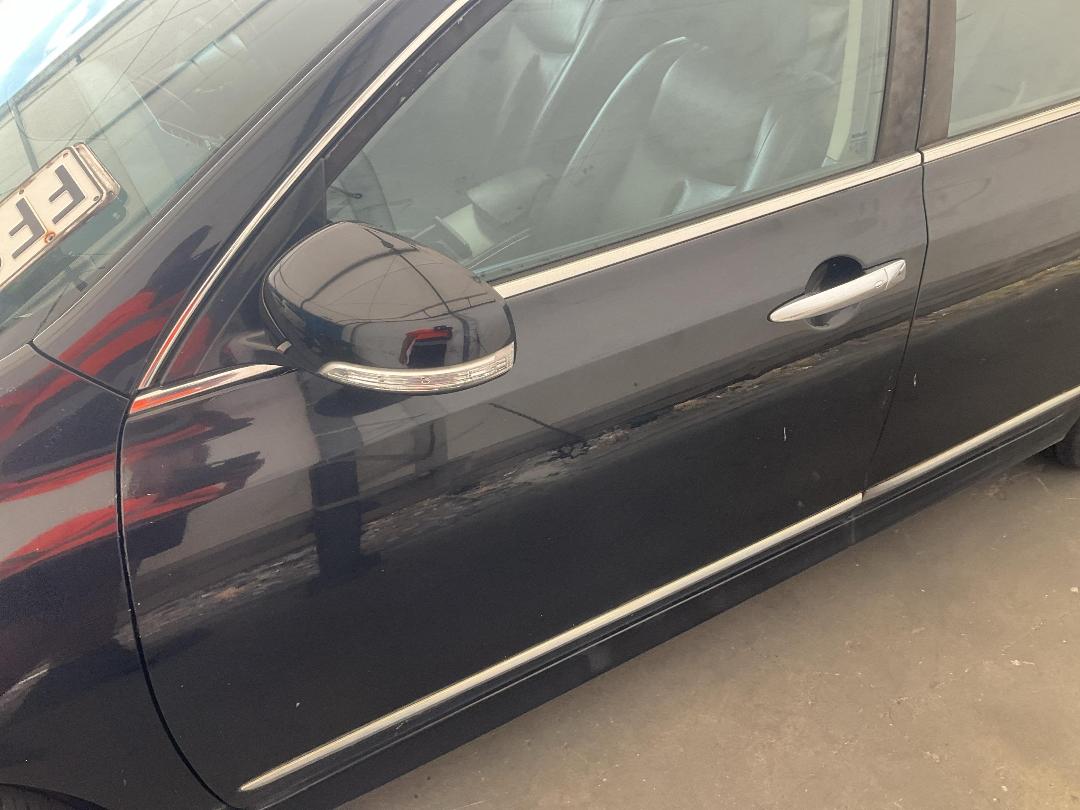 Photo '9' of Nissan Maxima 350L