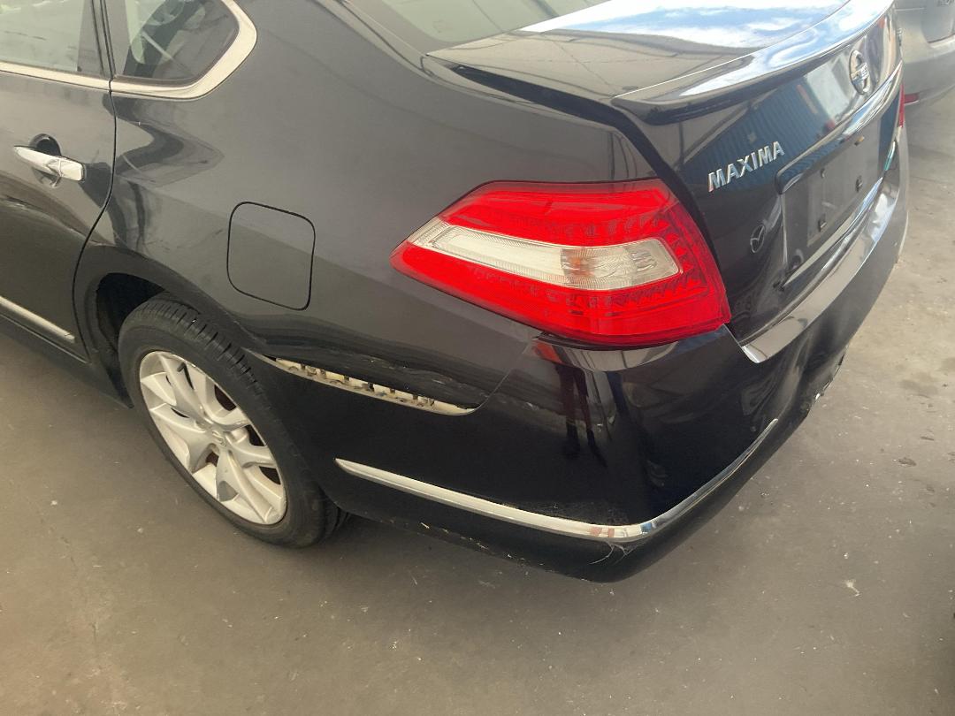 Photo '13' of Nissan Maxima 350L