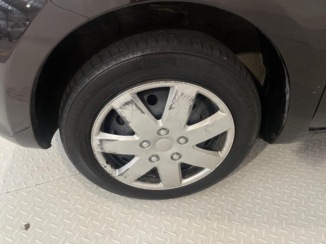 Photo '10' of Nissan Micra