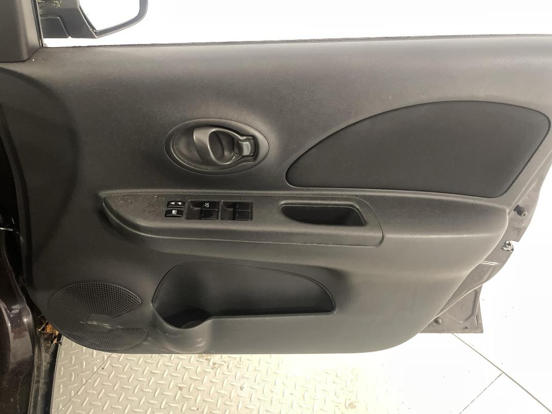 Photo '15' of Nissan Micra