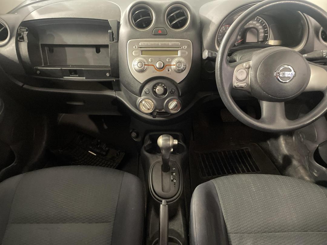 Photo '18' of Nissan Micra