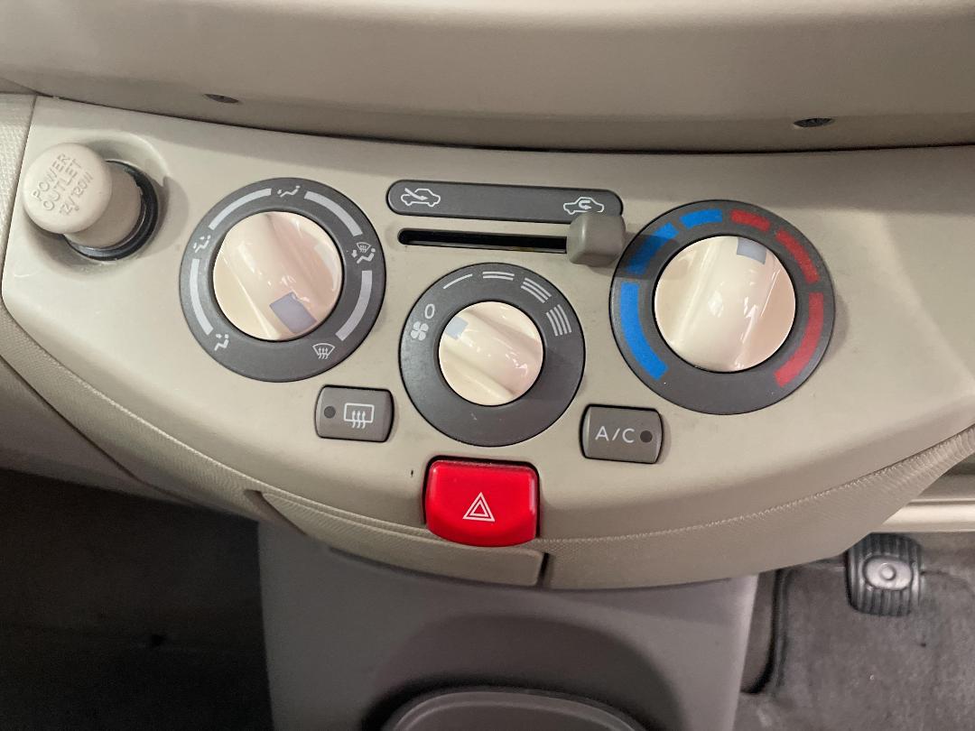 Photo '27' of Nissan Micra Photo '27' of Nissan Micra