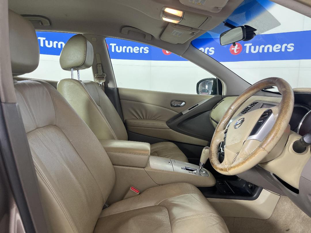 Photo '16' of Nissan Murano