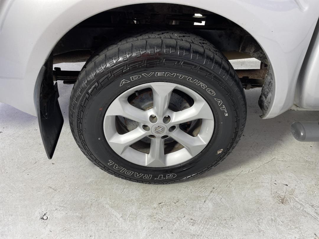 Photo '12' of Nissan Navara Photo '12' of Nissan Navara