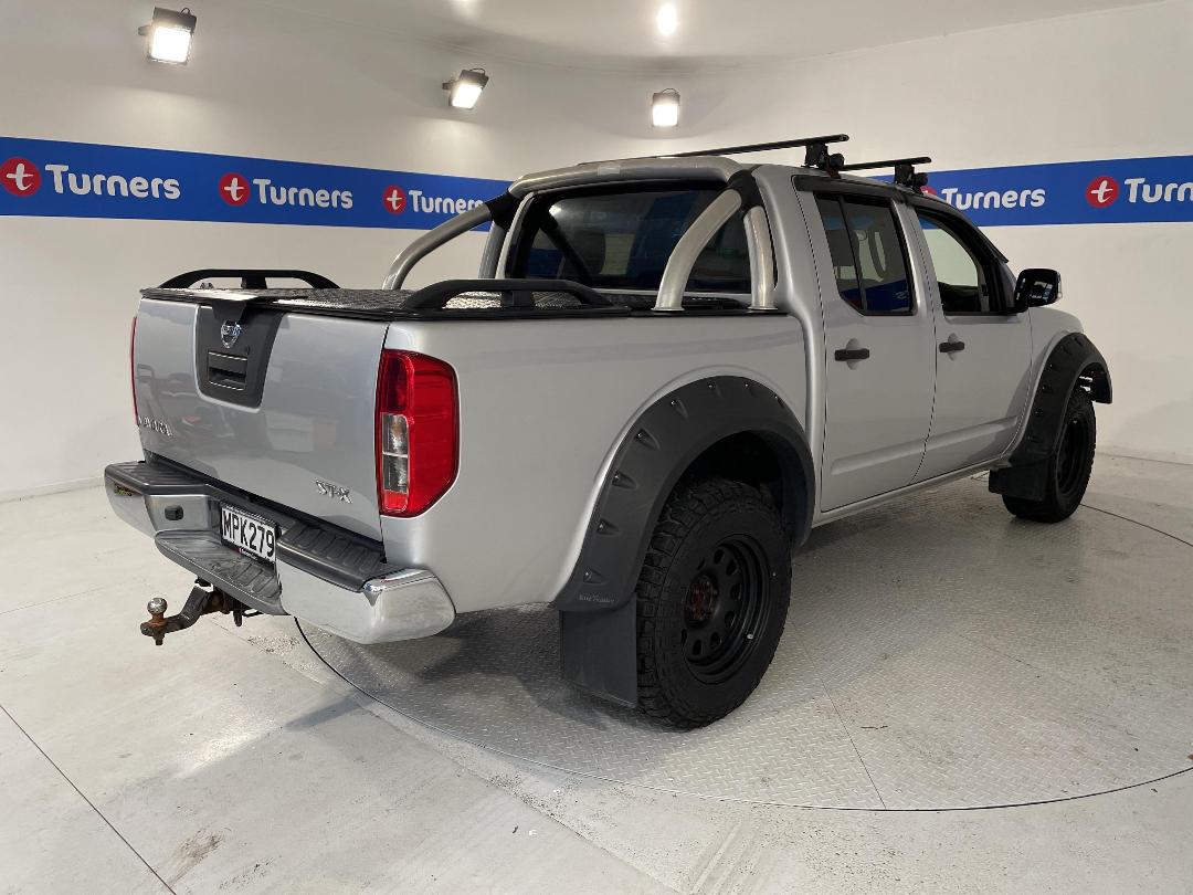 Photo '7' of Nissan Navara