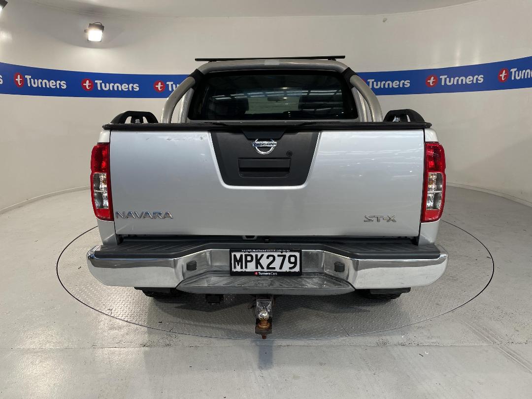 Photo '6' of Nissan Navara