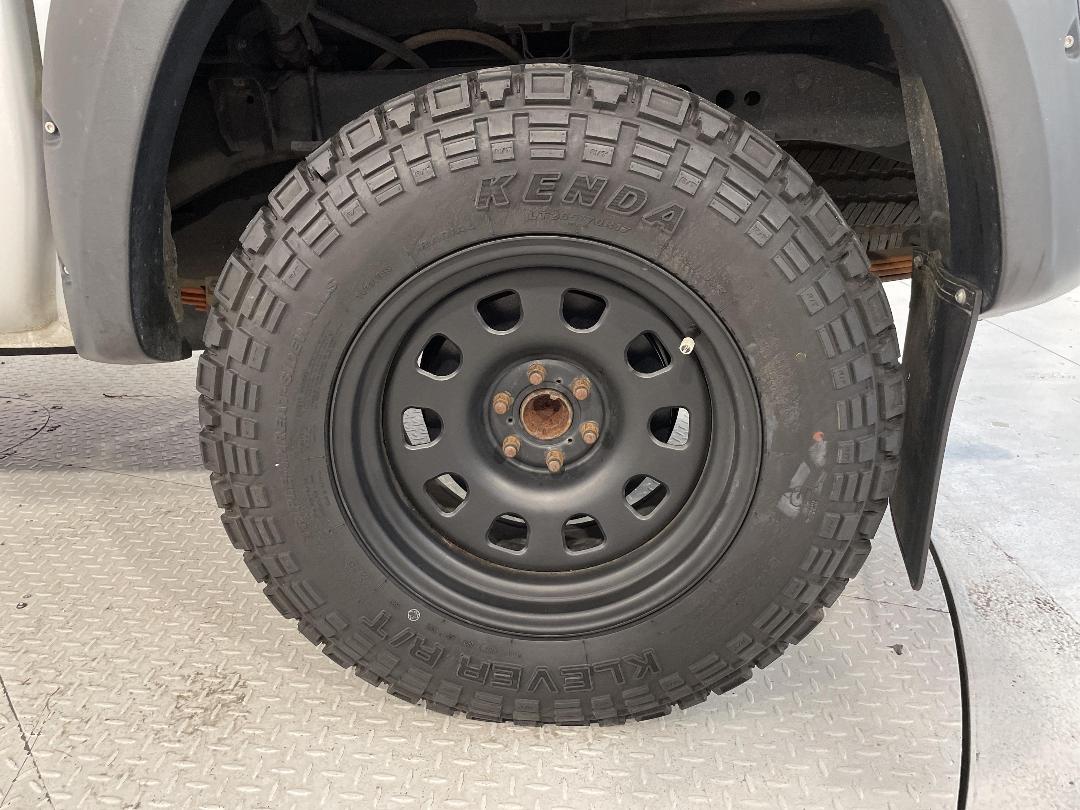 Photo '11' of Nissan Navara