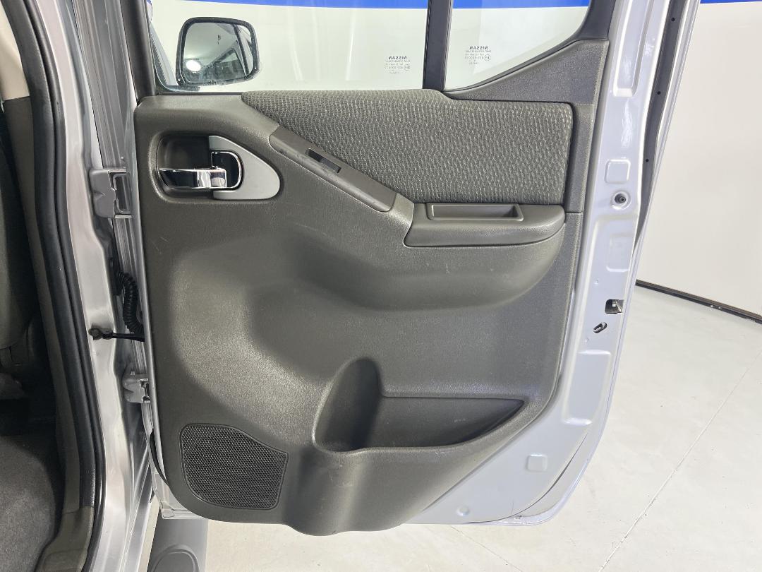 Photo '18' of Nissan Navara Photo '18' of Nissan Navara