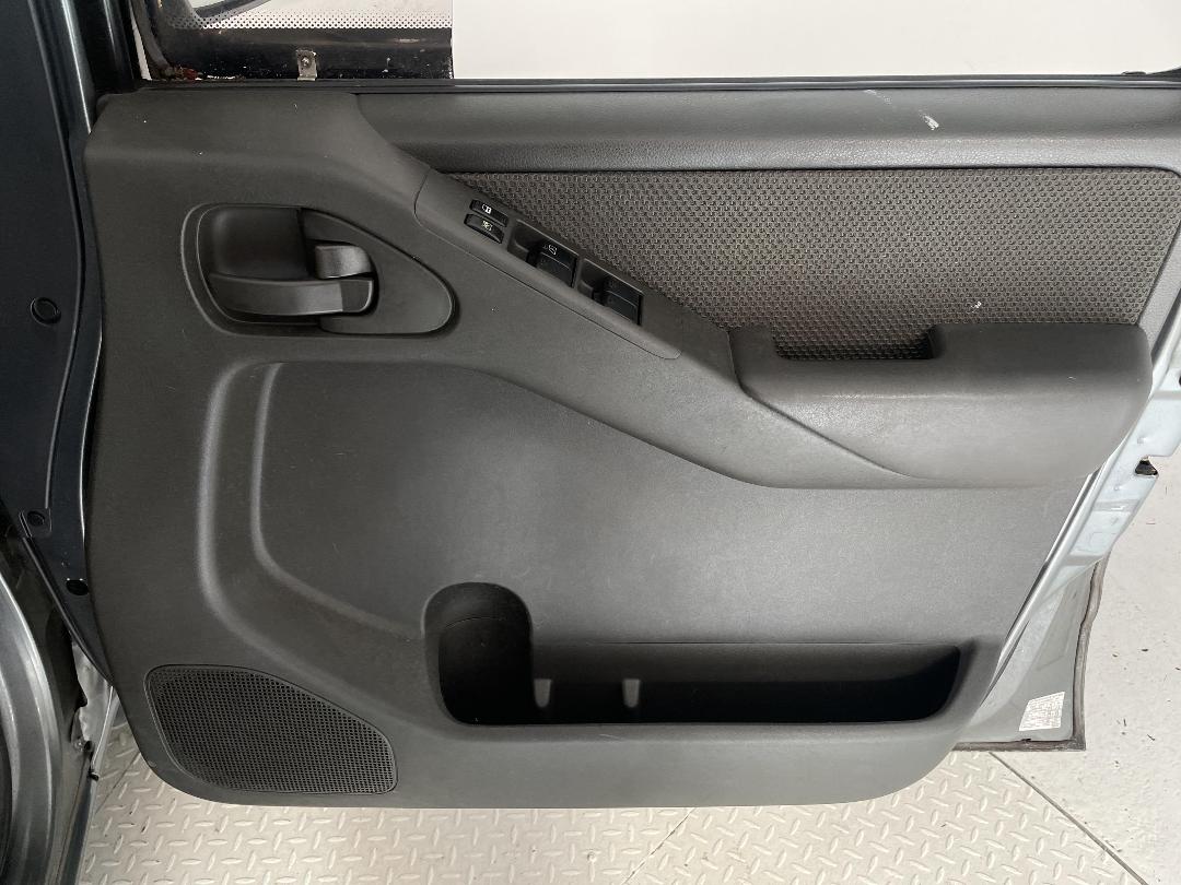 Photo '15' of Nissan Navara Photo '15' of Nissan Navara