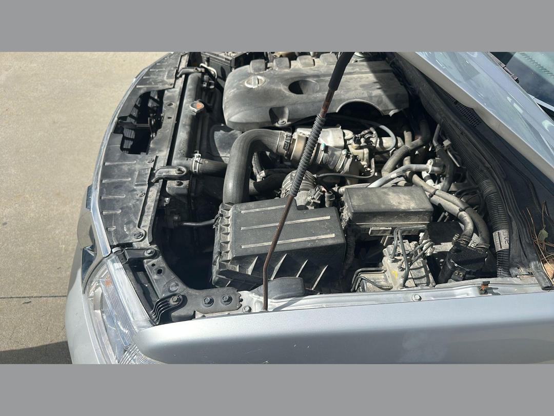 Photo '6' of Nissan Navara D/C ST-X