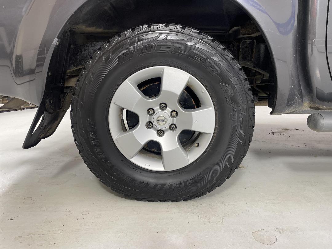 Photo '12' of Nissan Navara