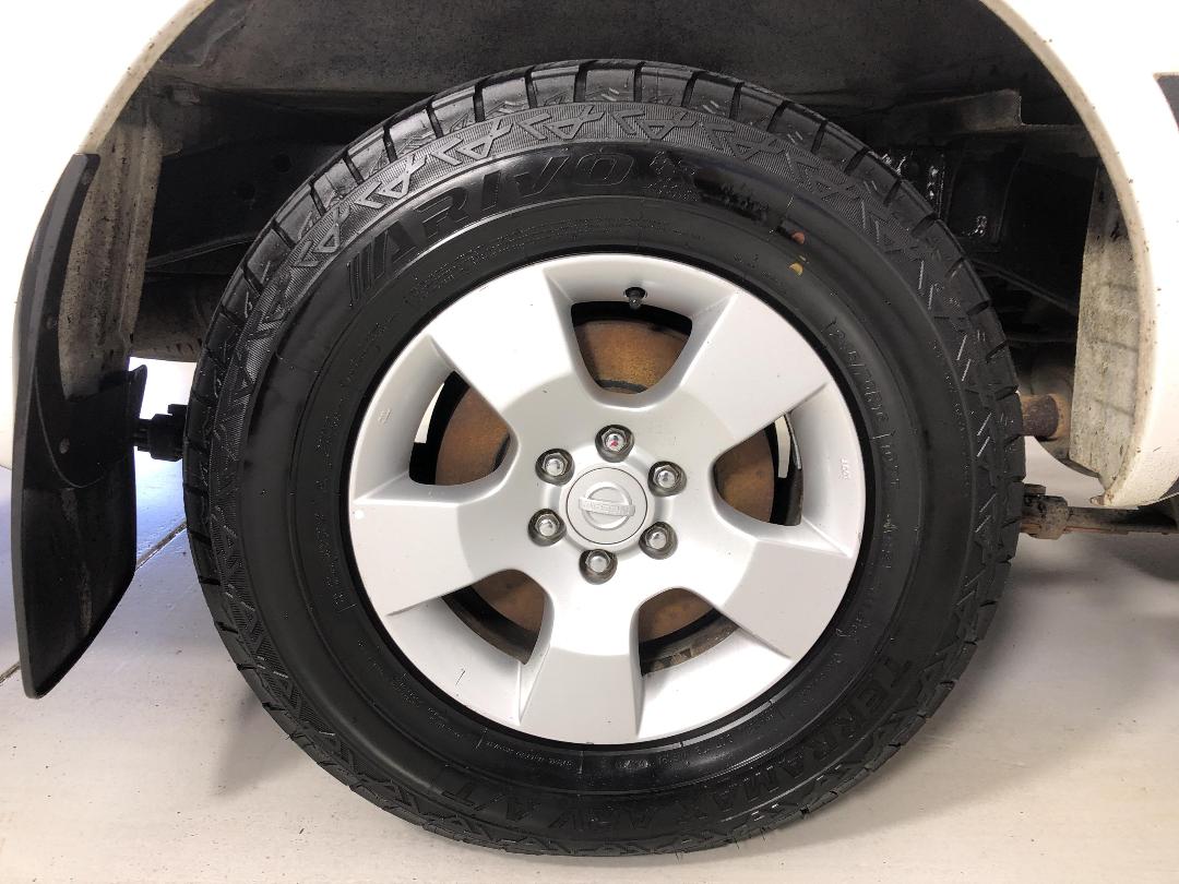 Photo '12' of Nissan Navara