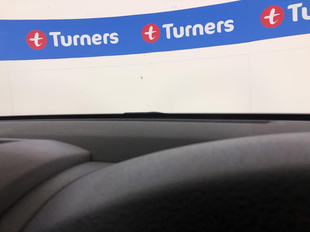 Photo '24' of Nissan Navara