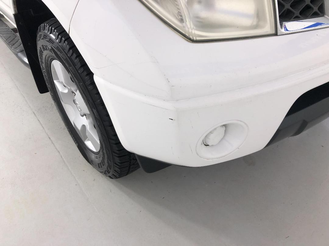 Photo '26' of Nissan Navara