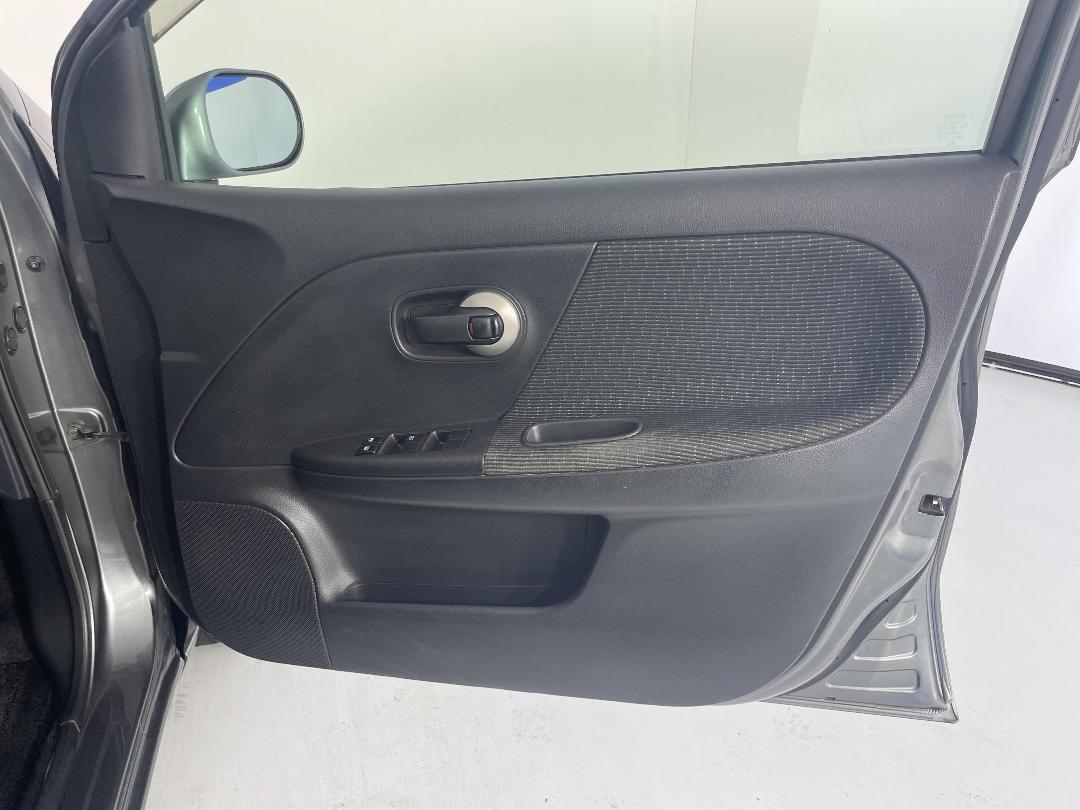 Photo '15' of Nissan Note Photo '15' of Nissan Note