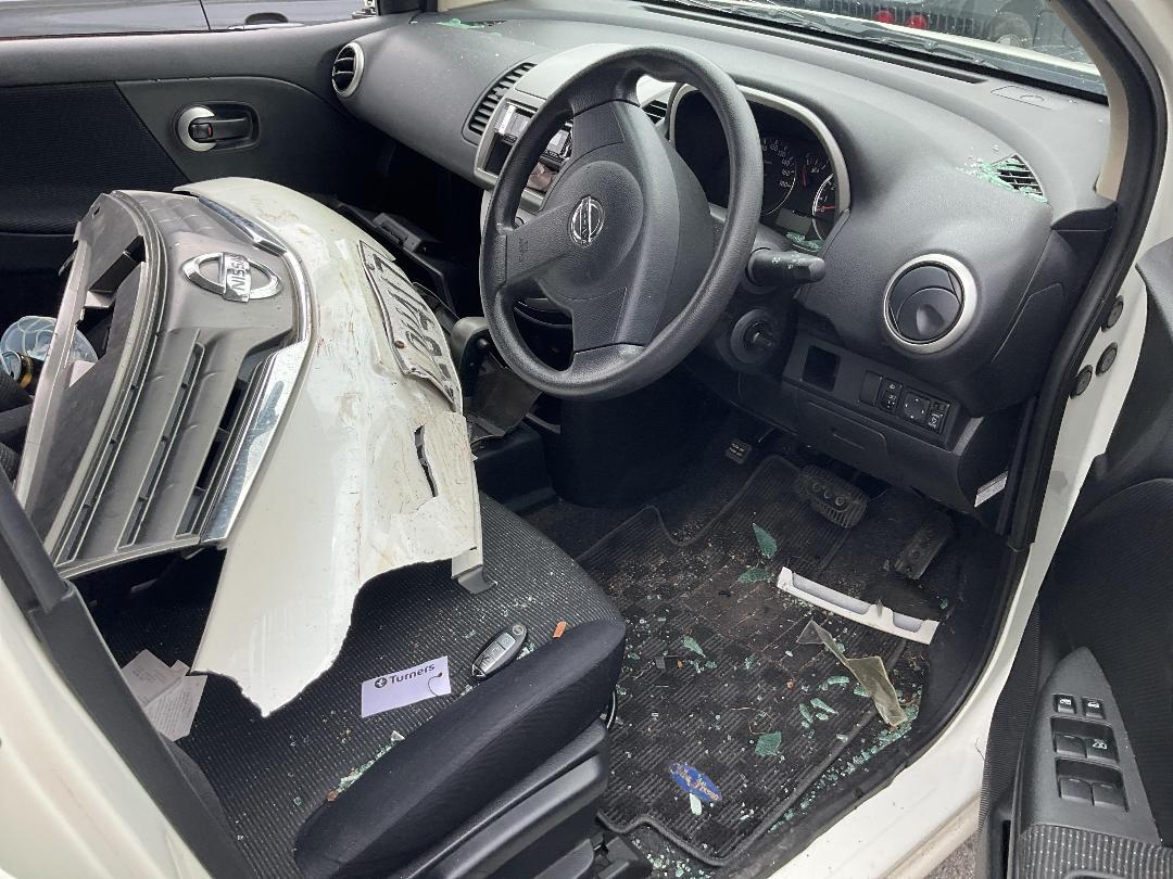 Photo '12' of Nissan Note Photo '12' of Nissan Note