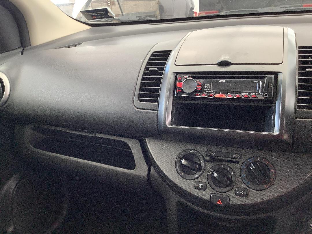 Photo '15' of Nissan Note Photo '15' of Nissan Note