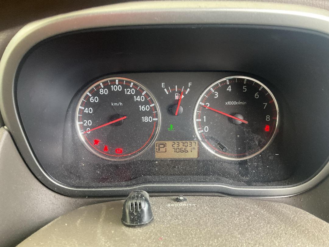 Photo '8' of Nissan Note