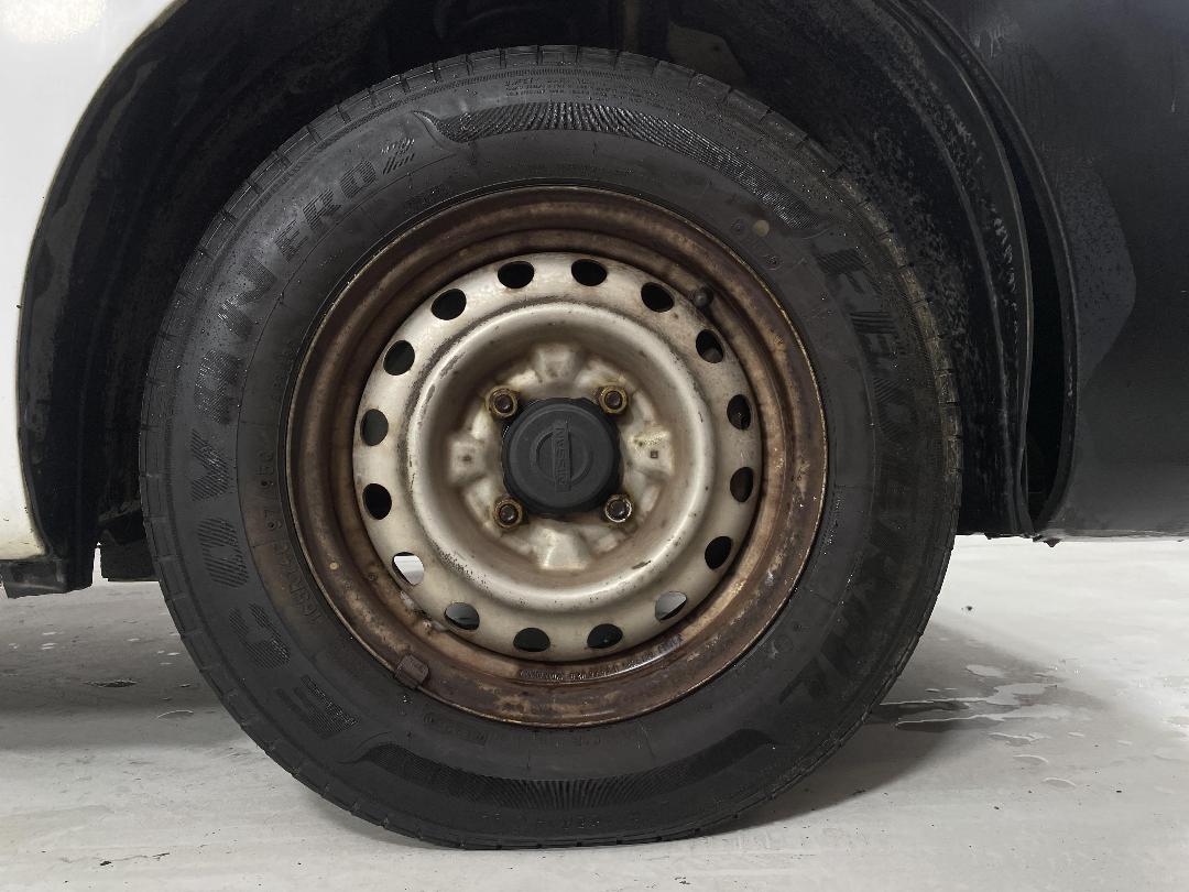 Photo '9' of Nissan NV200 Photo '9' of Nissan NV200