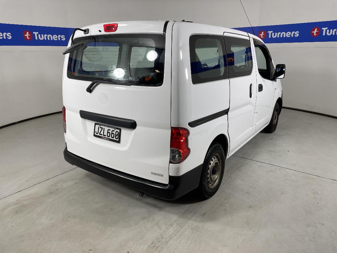 Photo '7' of Nissan NV200 Photo '7' of Nissan NV200