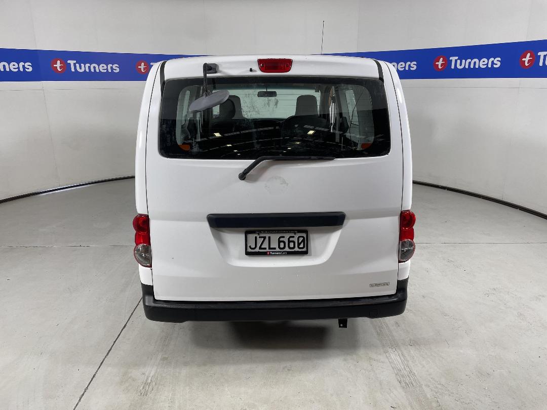 Photo '6' of Nissan NV200 Photo '6' of Nissan NV200