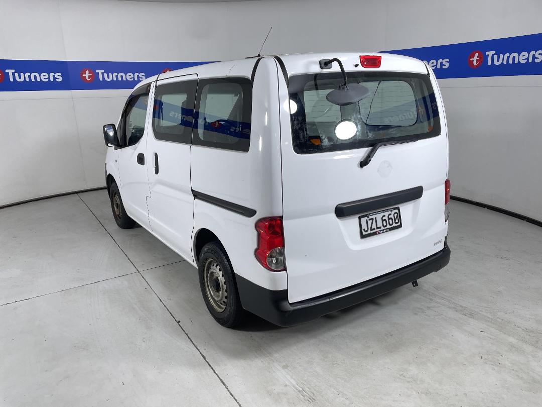 Photo '5' of Nissan NV200 Photo '5' of Nissan NV200