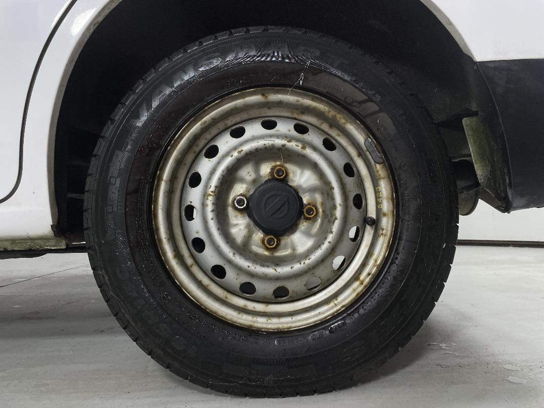 Photo '11' of Nissan NV200 Photo '11' of Nissan NV200