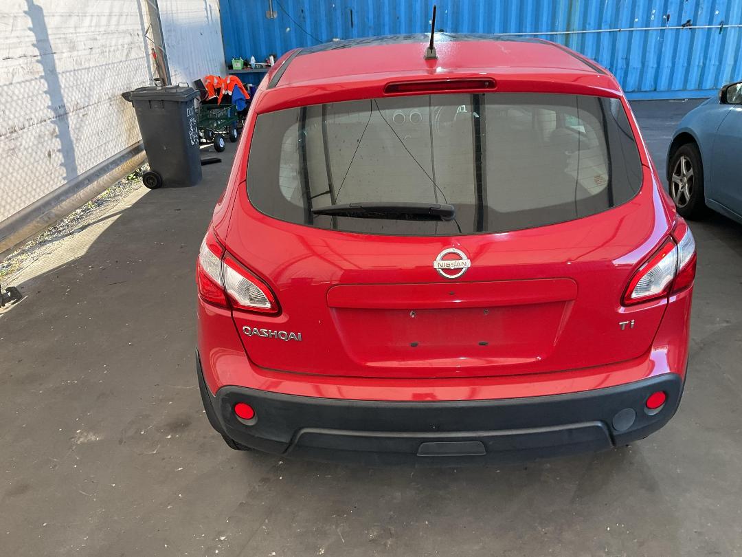 Photo '14' of Nissan Qashqai TI