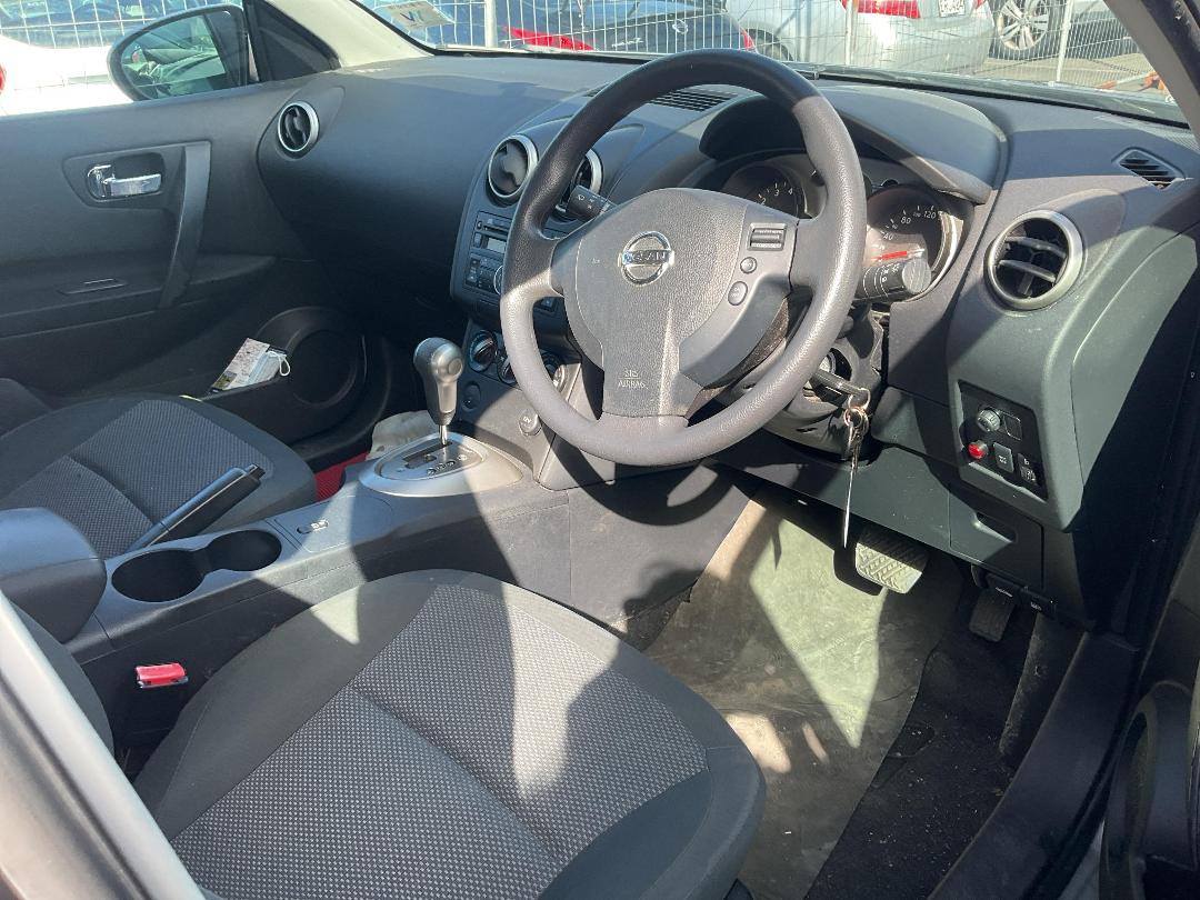 Photo '12' of Nissan Qashqai ST Photo '12' of Nissan Qashqai ST