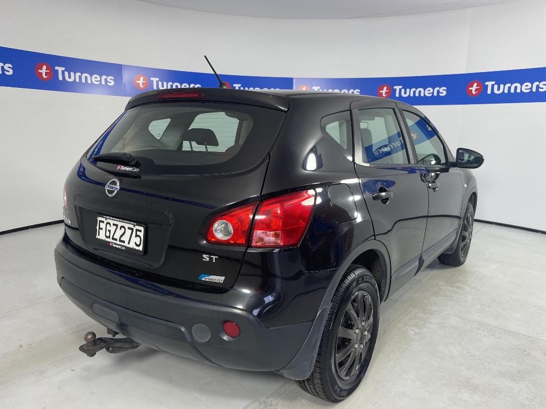 Photo '6' of Nissan Qashqai ST Photo '6' of Nissan Qashqai ST