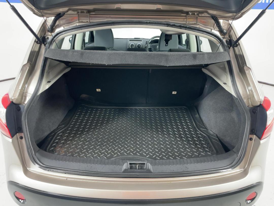 Photo '14' of Nissan Qashqai Photo '14' of Nissan Qashqai