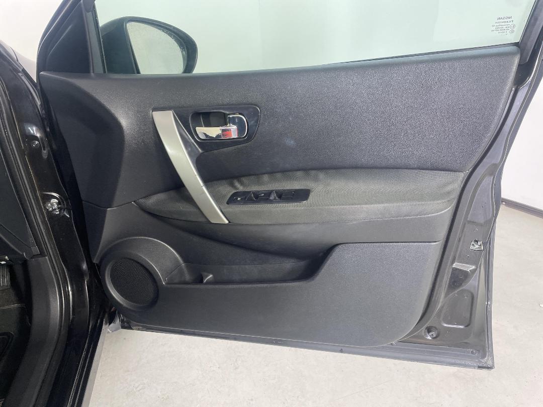 Photo '15' of Nissan Qashqai Photo '15' of Nissan Qashqai