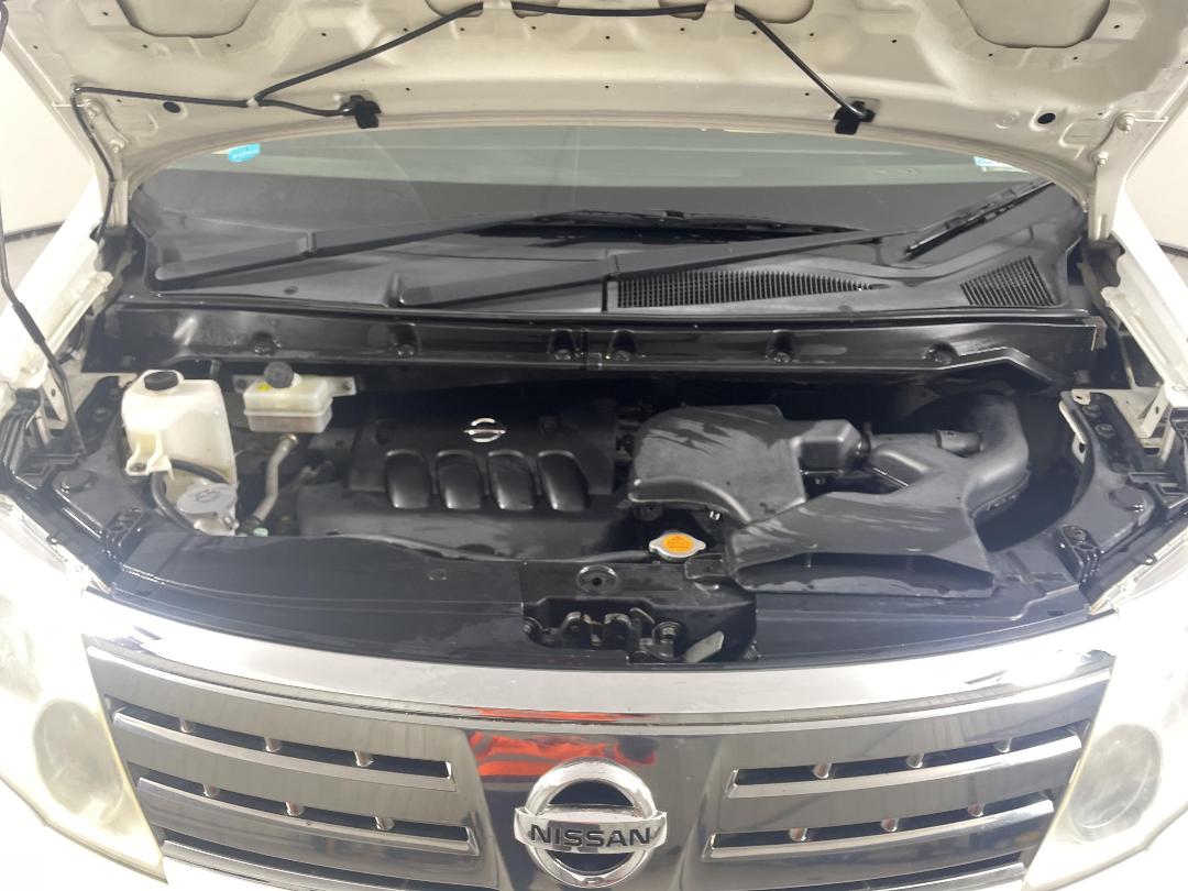 Photo '13' of Nissan Serena