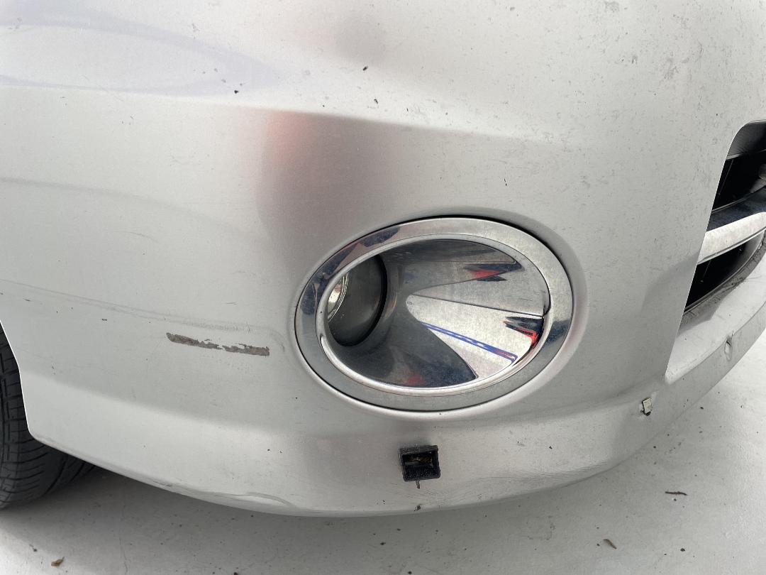 Photo '24' of Nissan Serena Photo '24' of Nissan Serena