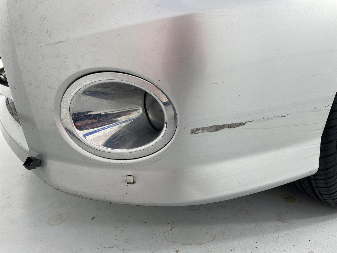 Photo '25' of Nissan Serena Photo '25' of Nissan Serena