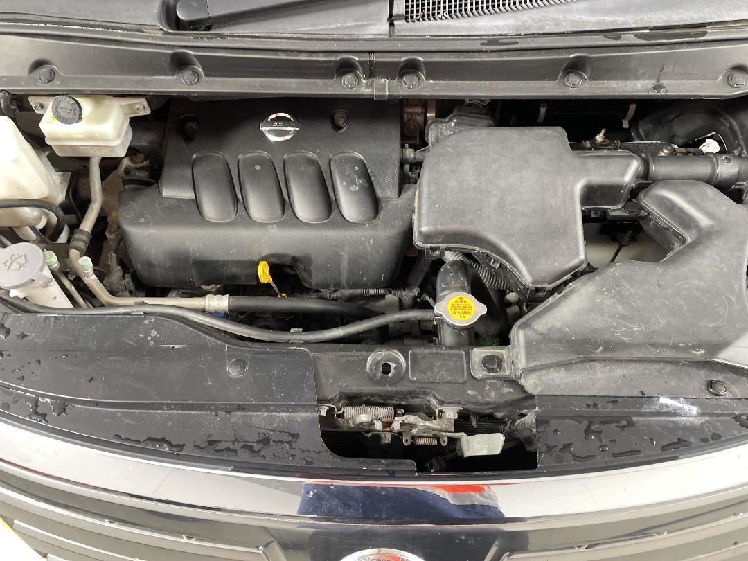 Photo '13' of Nissan Serena