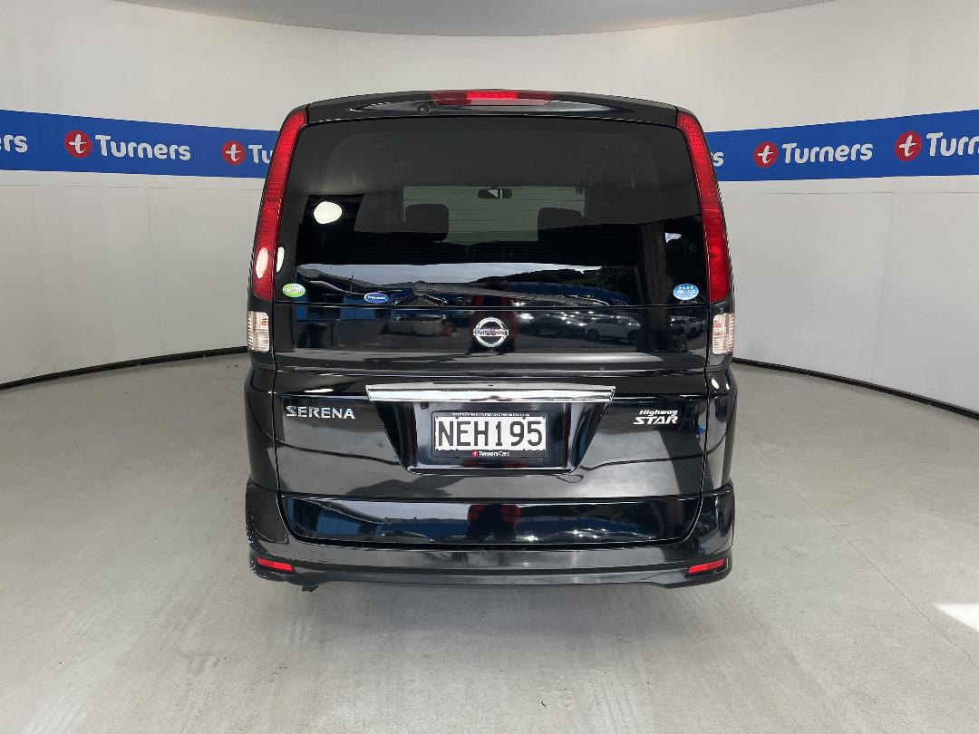 Photo '6' of Nissan Serena