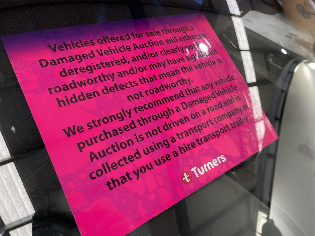 Photo '12' of Nissan Skyline