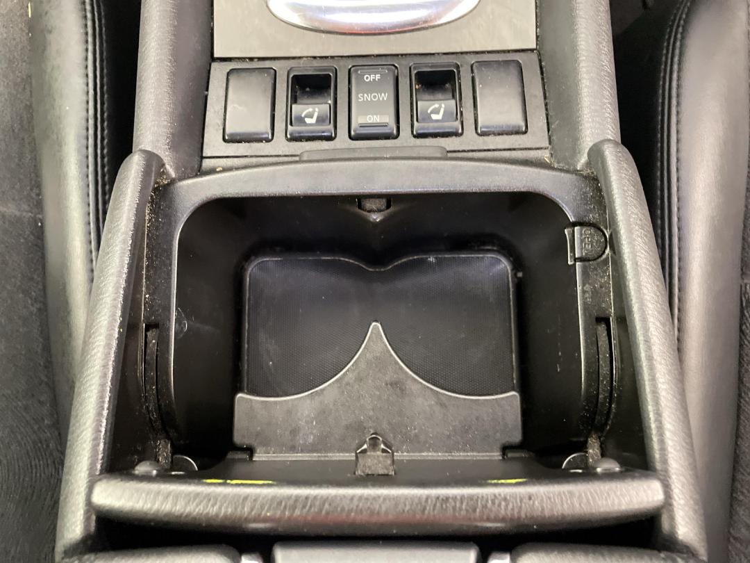 Photo '18' of Nissan Skyline