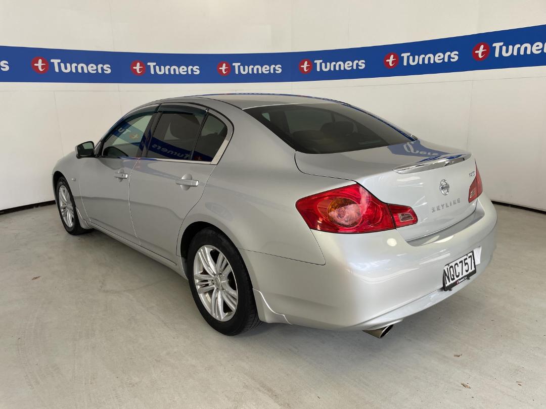 Photo '5' of Nissan Skyline