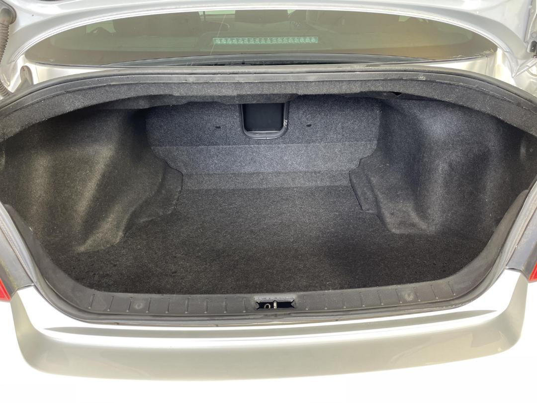 Photo '14' of Nissan Skyline