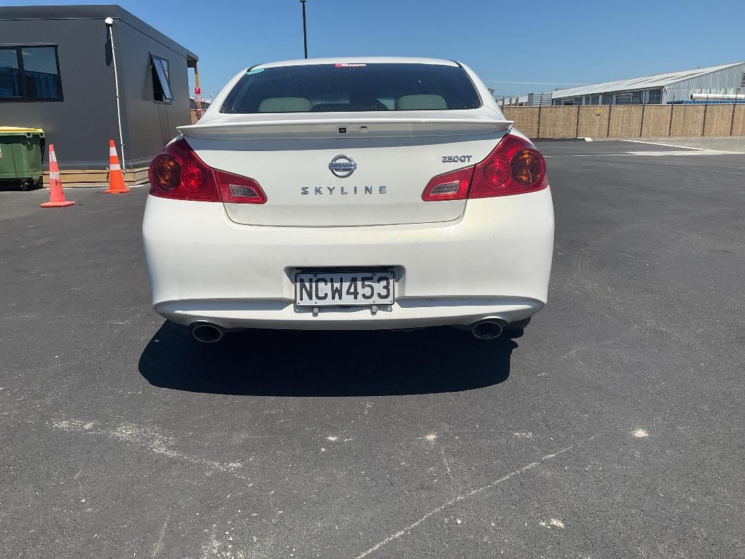 Photo '4' of Nissan Skyline 250GT Photo '4' of Nissan Skyline 250GT