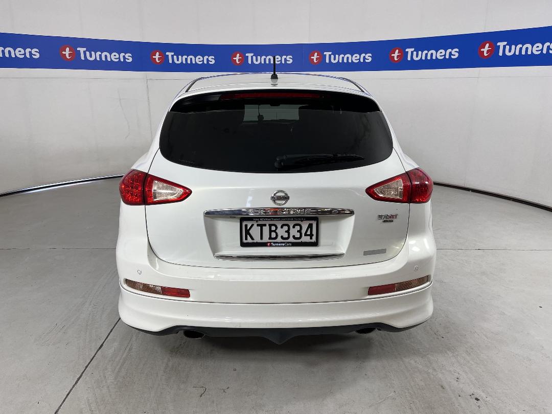 Photo '6' of Nissan Skyline