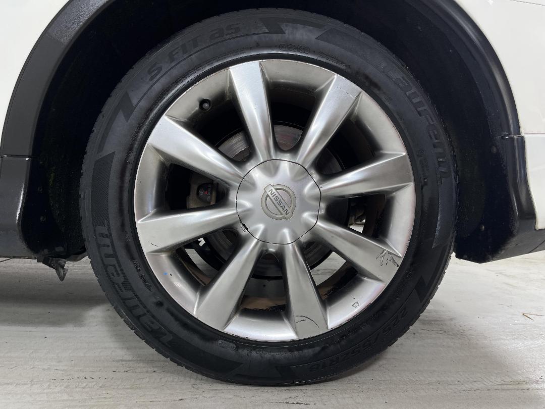 Photo '11' of Nissan Skyline