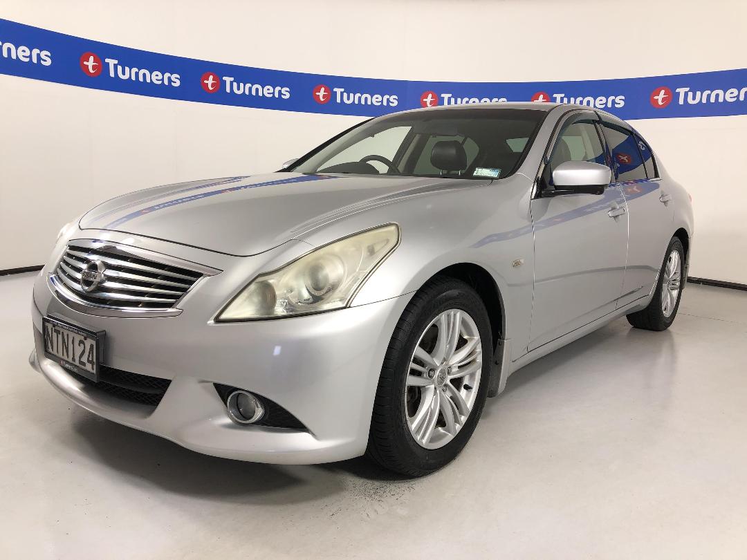 Photo '4' of Nissan Skyline