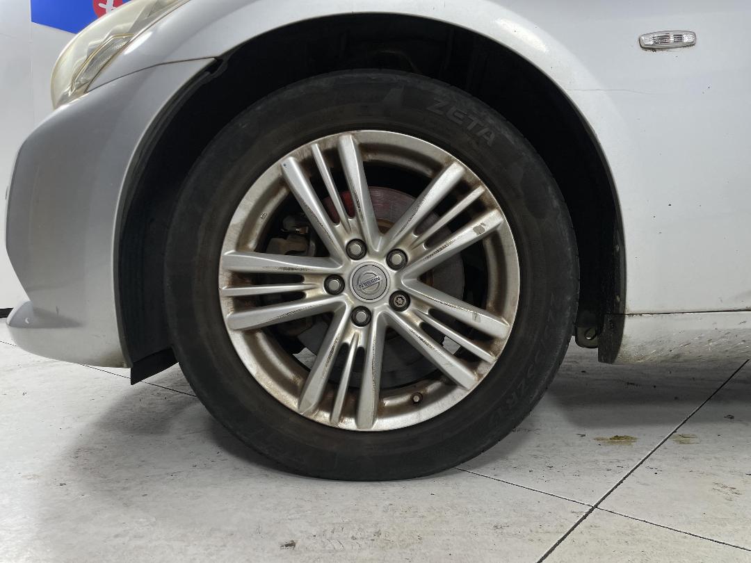 Photo '5' of Nissan Skyline 250 GT