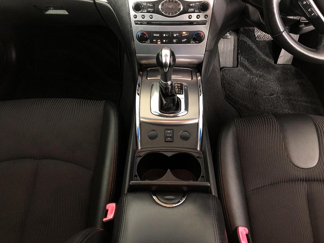 Photo '18' of Nissan Skyline