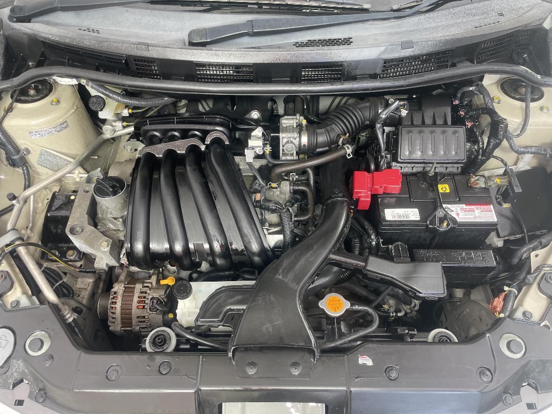 Photo '13' of Nissan Tiida Photo '13' of Nissan Tiida